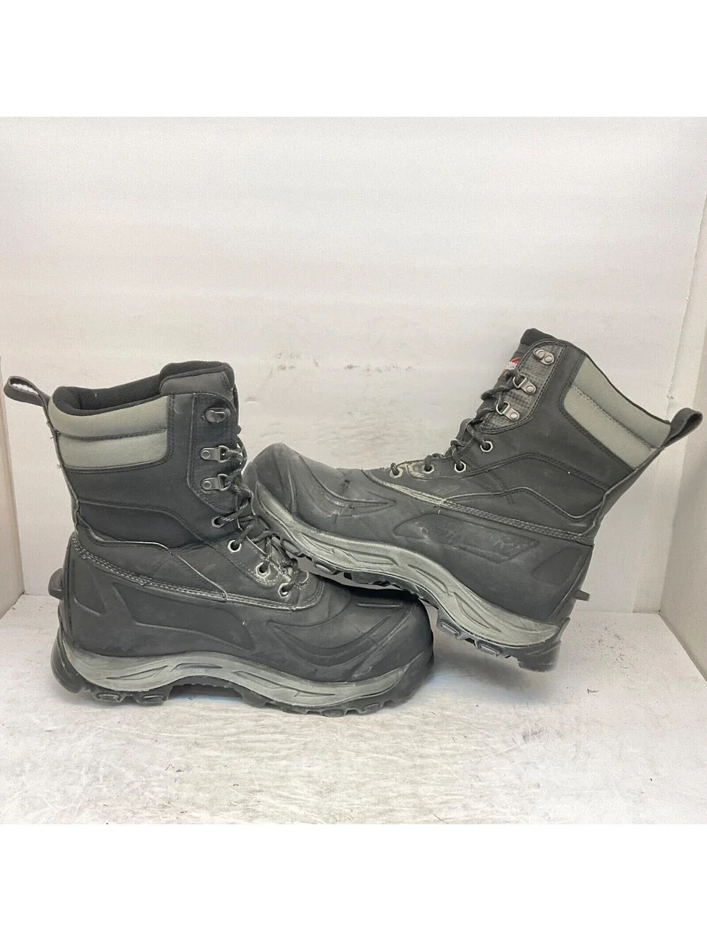 N/A used boots